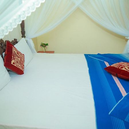 Hasaranga Holiday House Hikkaduwa Ngoại thất bức ảnh