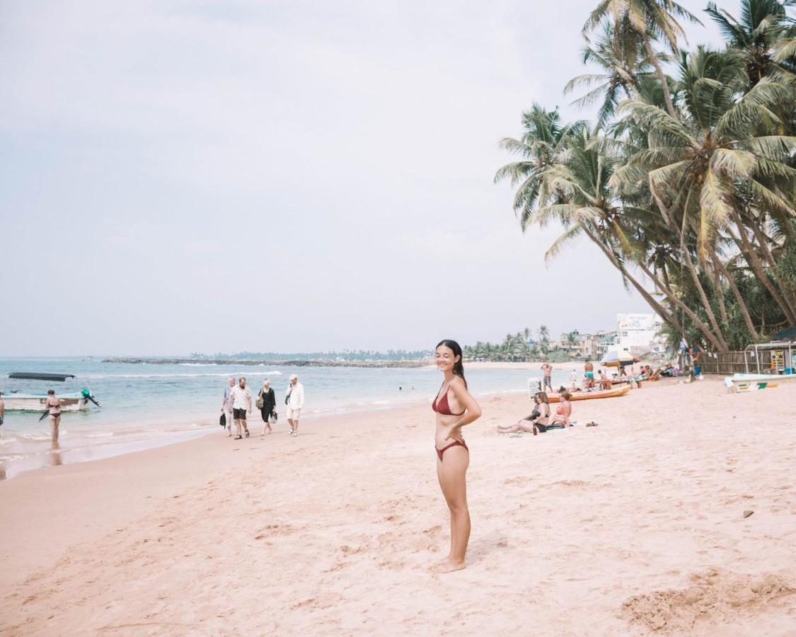 Hasaranga Holiday House Hikkaduwa Ngoại thất bức ảnh